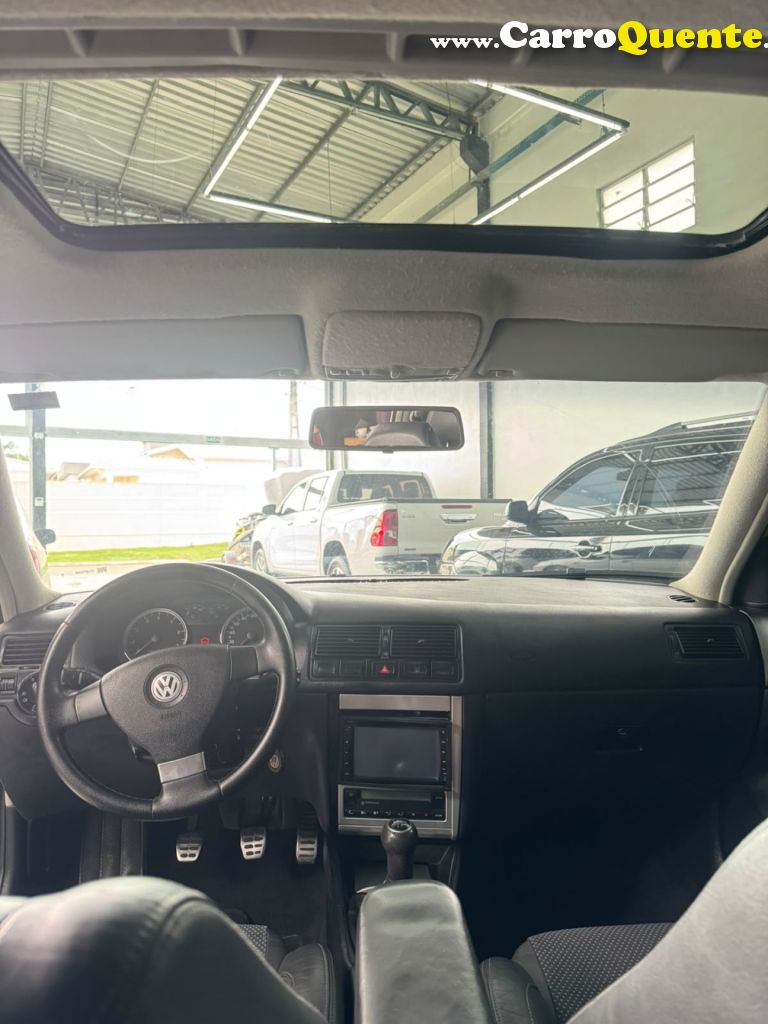 VOLKSWAGEN   GOLF SPORTLINE 1.6 MI TOTAL FLEX 8V 4P   BRANCO 2011 1.6 FLEX - Loja