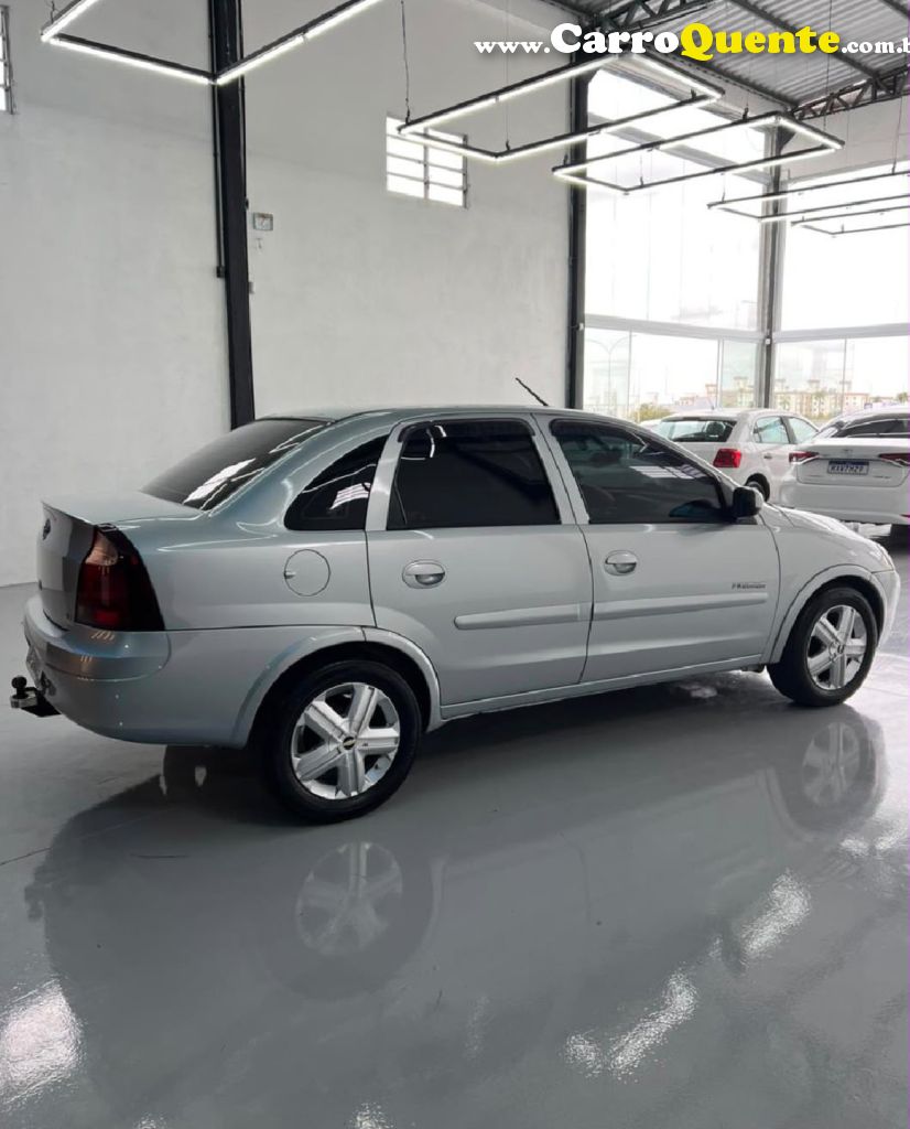 CHEVROLET   CORSA SED. PREMIUM 1.4 8V ECONOFLEX 4P   PRATA 2010 1.4 FLEX - Loja