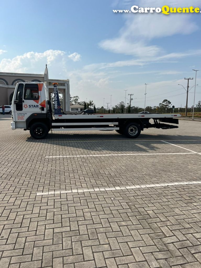 FORD   CARGO 816 E816 S TURBO 2P (DIESEL)(E5)   BRANCO 2015 0 DIESEL - Loja