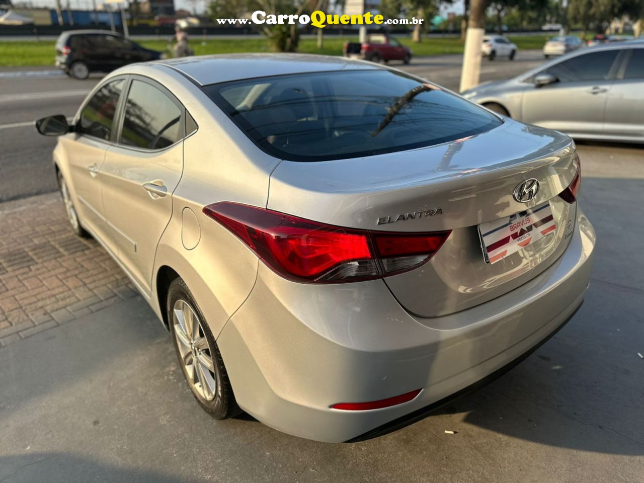 HYUNDAI   ELANTRA GLS 2.0 16V FLEX AUT.   PRATA 2016 2.0 FLEX - Loja