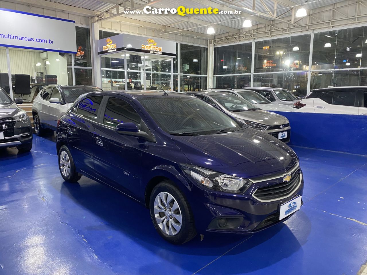 CHEVROLET   ONIX HATCH LT 1.4 8V FLEXPOWER 5P MEC.   AZUL 2018 1.4 FLEX - Loja