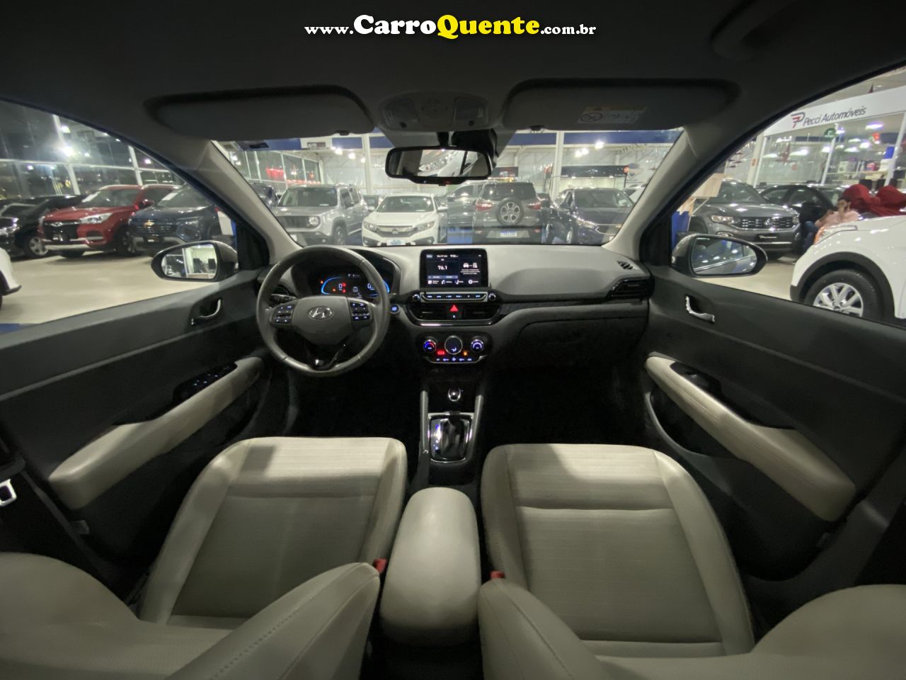 HYUNDAI   HB20S PLATINUM PLUS 1.0 TB FLEX 12V AUT.   PRATA 2024 1.0 FLEX - Loja