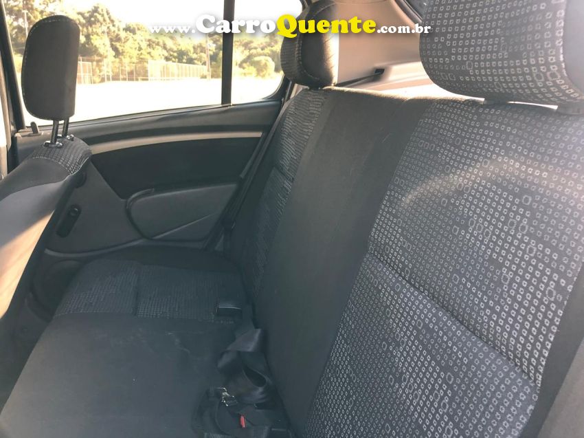 Renault SANDERO 1.0 EXPRESSION 16V FLEX 4P MANUAL - Loja