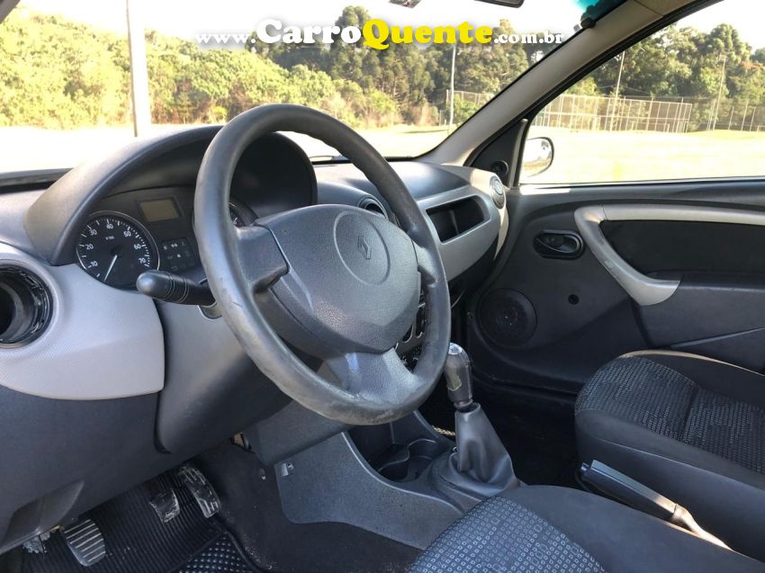 Renault SANDERO 1.0 EXPRESSION 16V FLEX 4P MANUAL - Loja