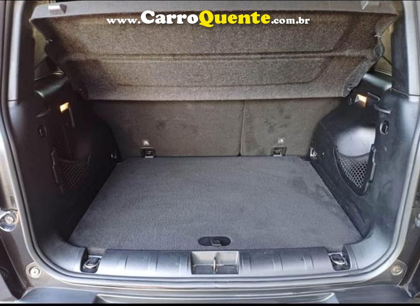 JEEP RENEGADE 2.0 16V TURBO DIESEL CUSTOM 4P 4X4 AUTOMÁTICO - Loja