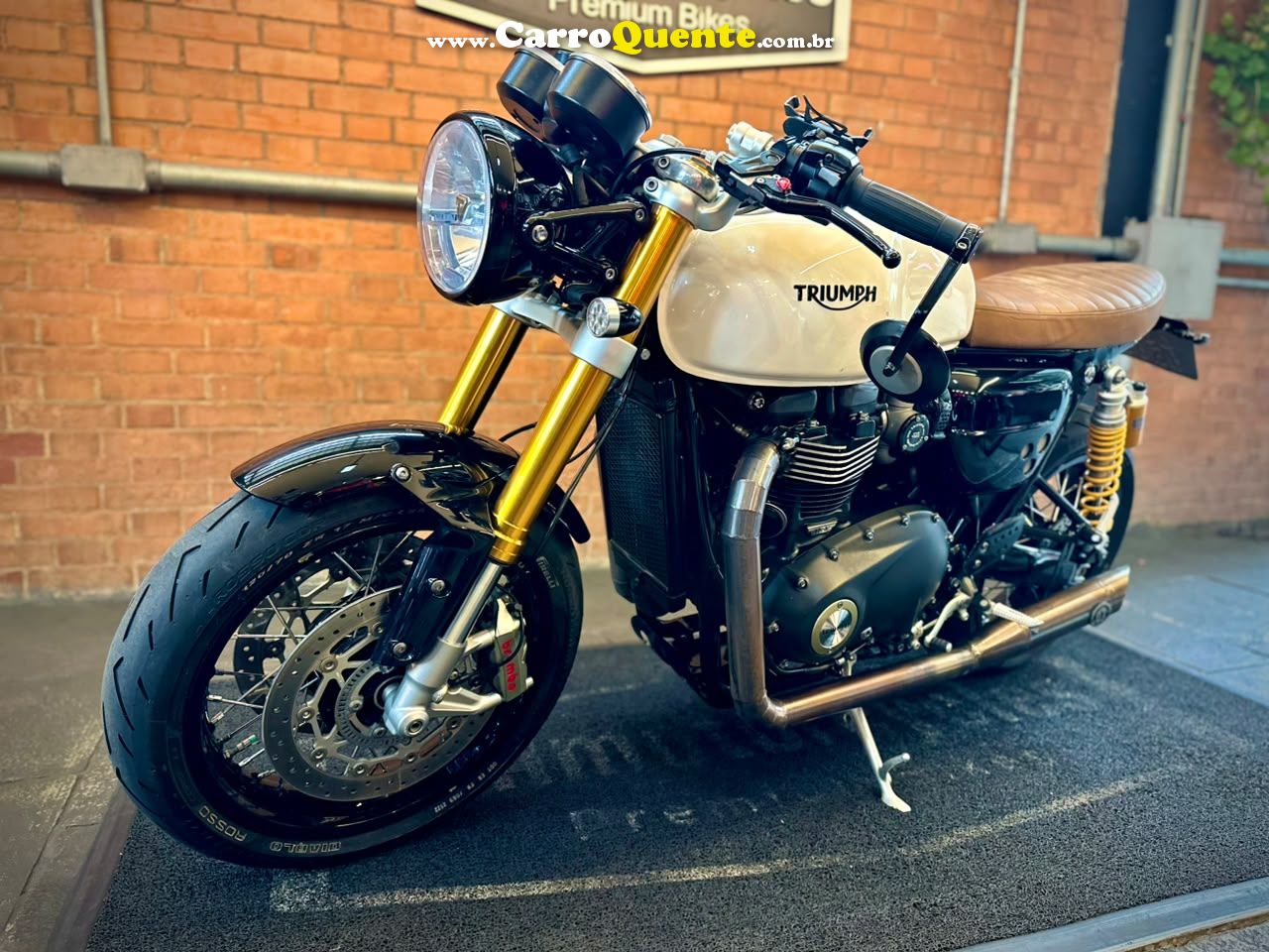 TRIUMPH THRUXTON R 2018 - Loja