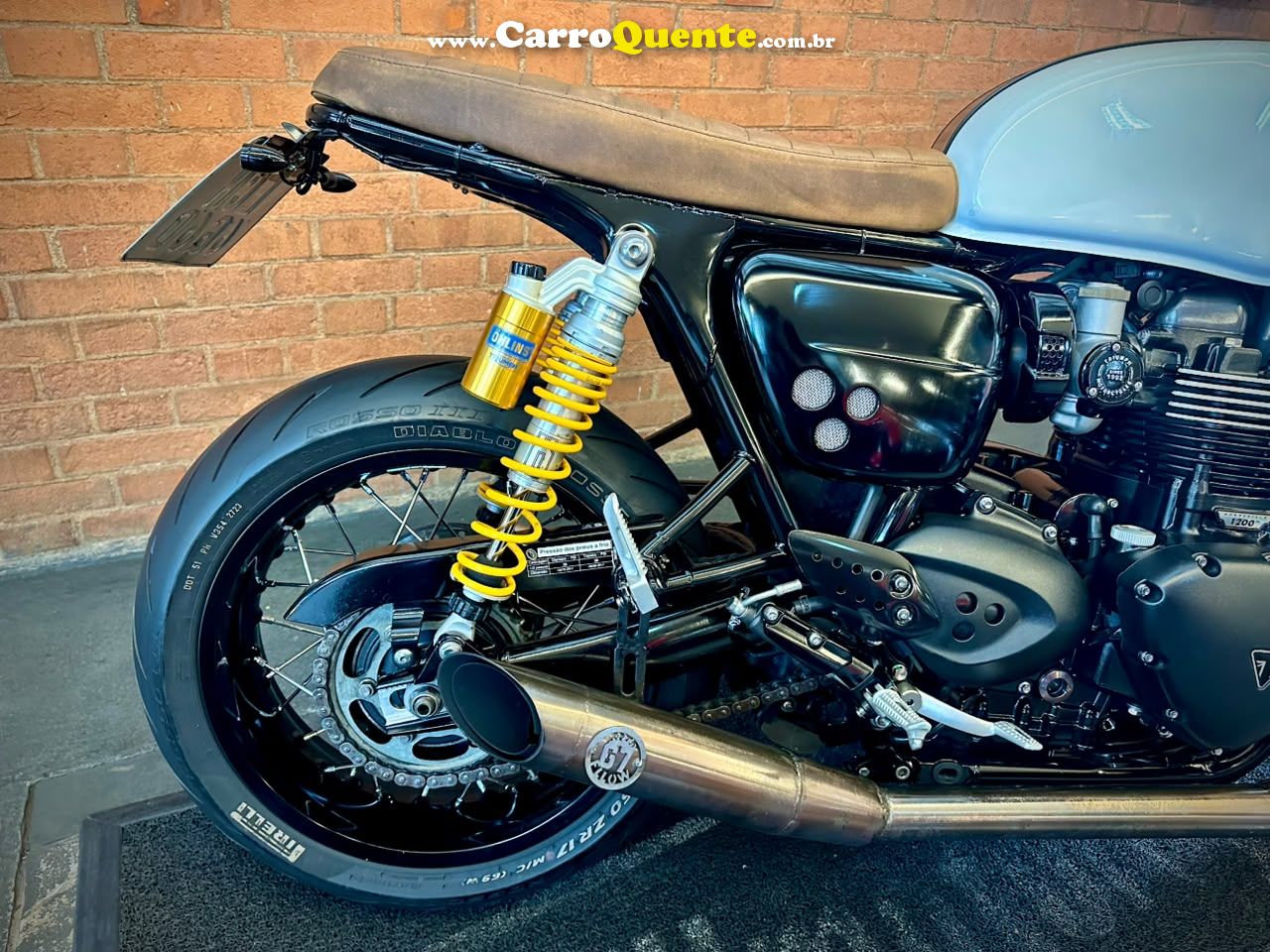 TRIUMPH THRUXTON R 2018 - Loja