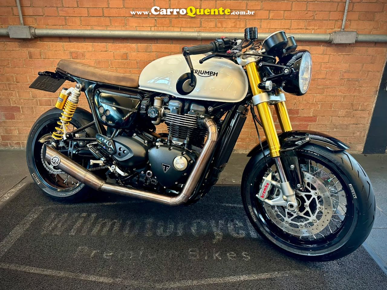TRIUMPH THRUXTON R 2018 - Loja
