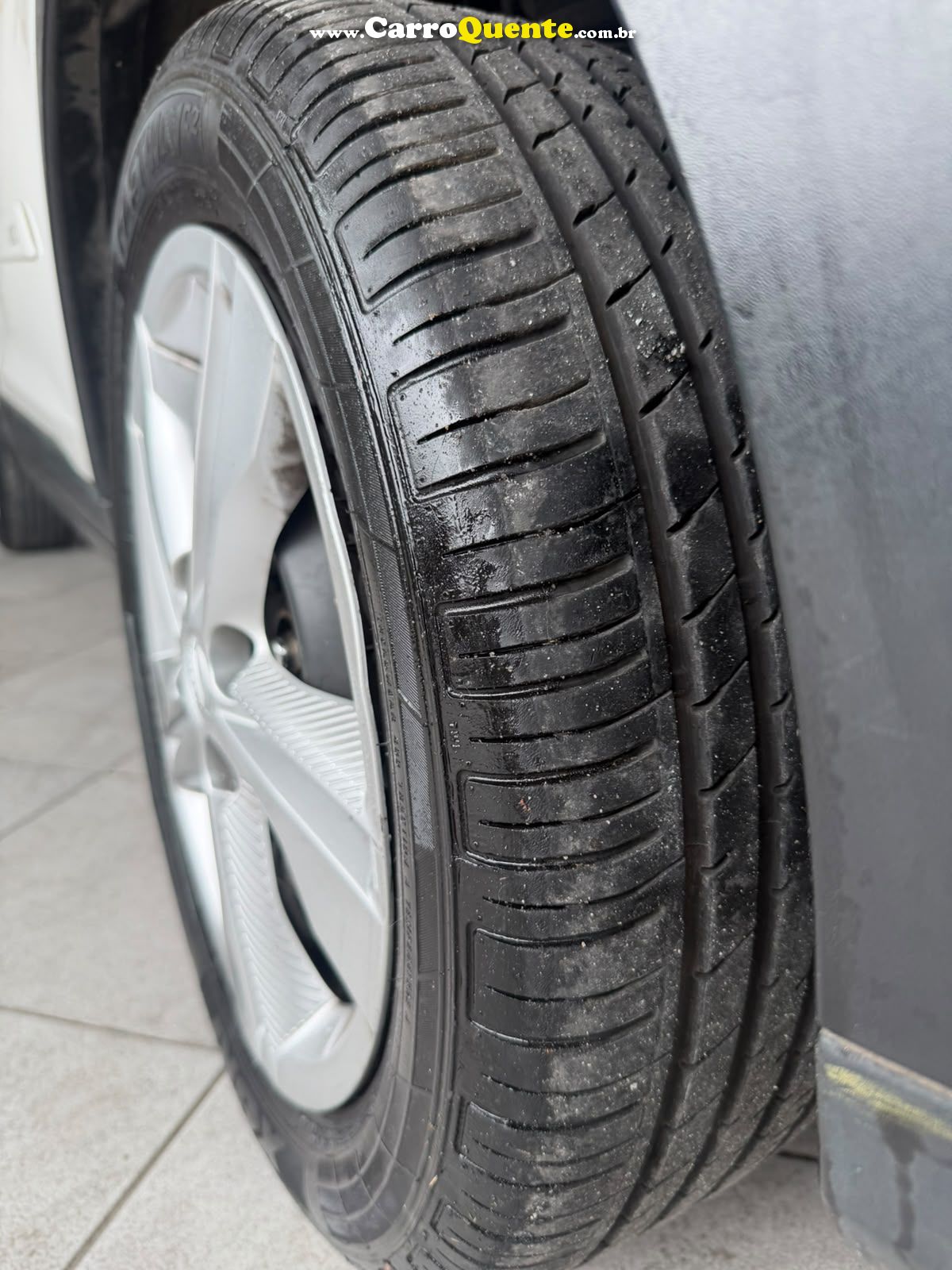 NISSAN KICKS 1.6 16V S 2019 - Loja