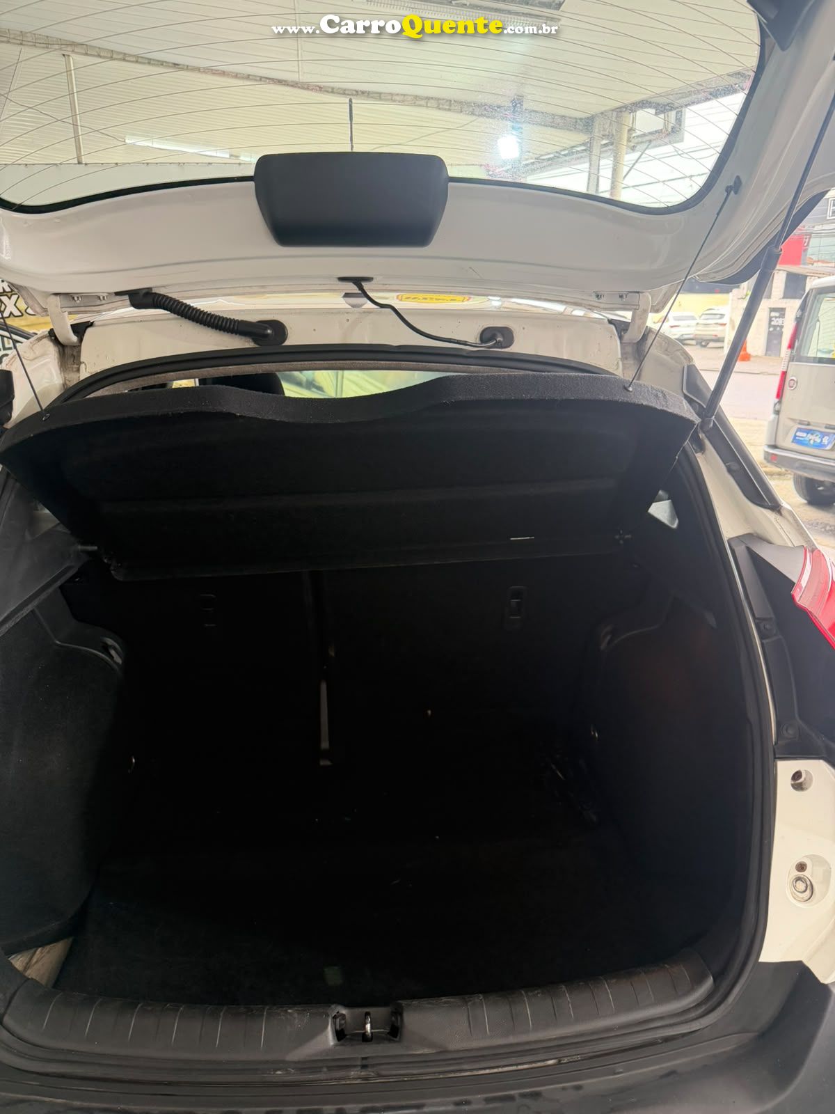 NISSAN KICKS 1.6 16V S 2019 - Loja