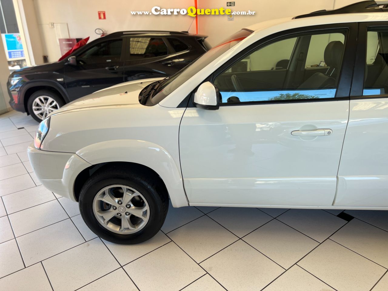 HYUNDAI TUCSON 2.0 MPFI GLS BASE 16V 143CV 2WD 2016 - Loja