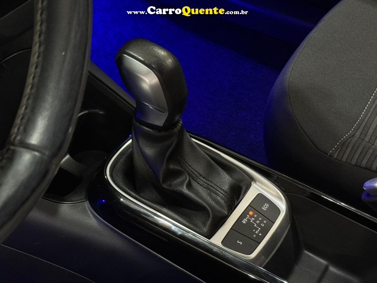 CITROEN C4 CACTUS 1.6 VTI 120 FEEL 2023 - Loja