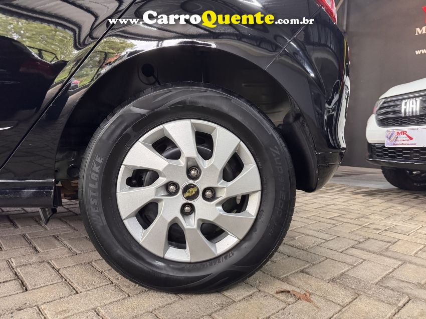 Chevrolet ONIX 1.0 MPFI LT 8V FLEX 4P MANUAL - Loja