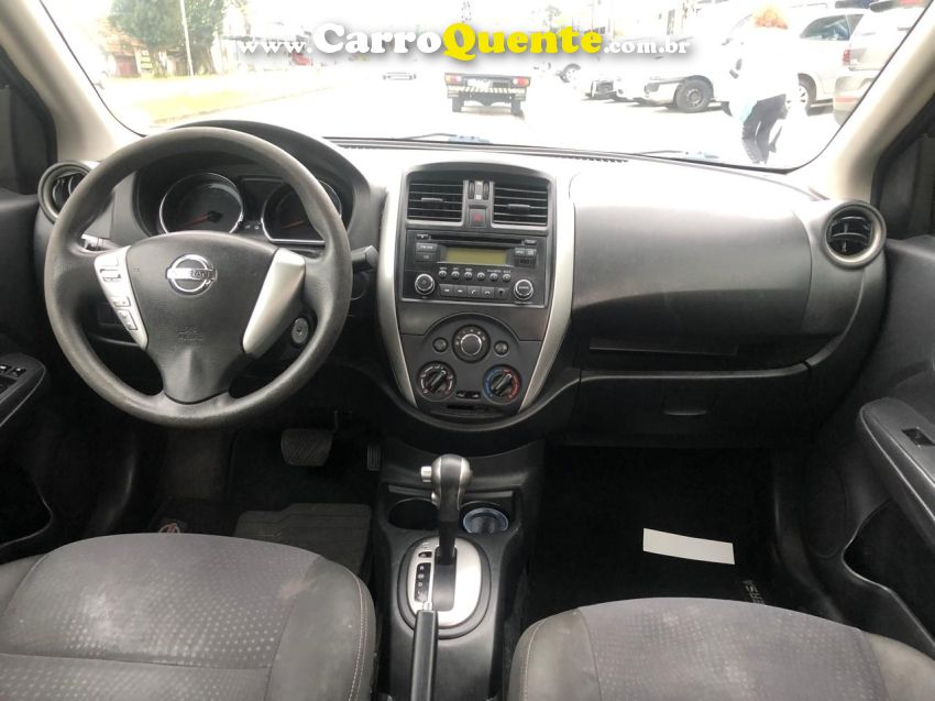 Nissan VERSA 1.6 16V FLEX SV 4P XTRONIC - Loja