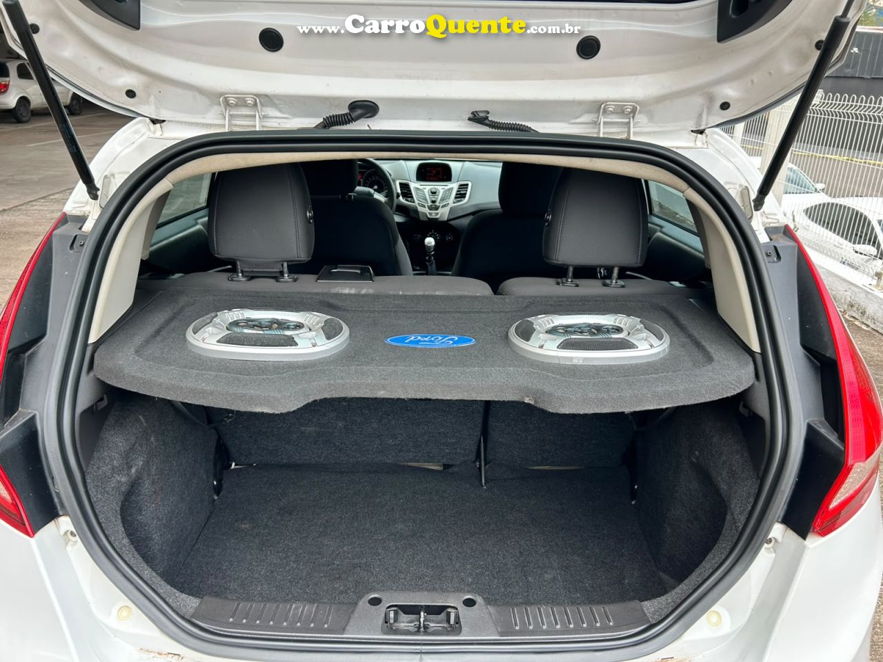 FORD FIESTA 1.6 SE HATCH 16V 2013 - Loja