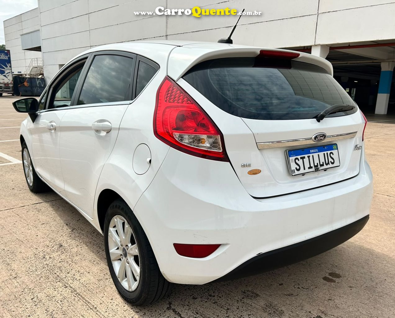FORD FIESTA 1.6 SE HATCH 16V 2013 - Loja