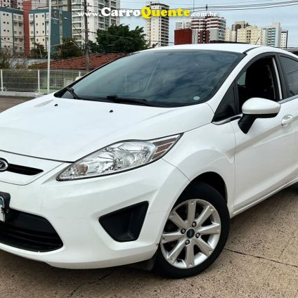 FORD FIESTA 1.6 SE HATCH 16V 2013