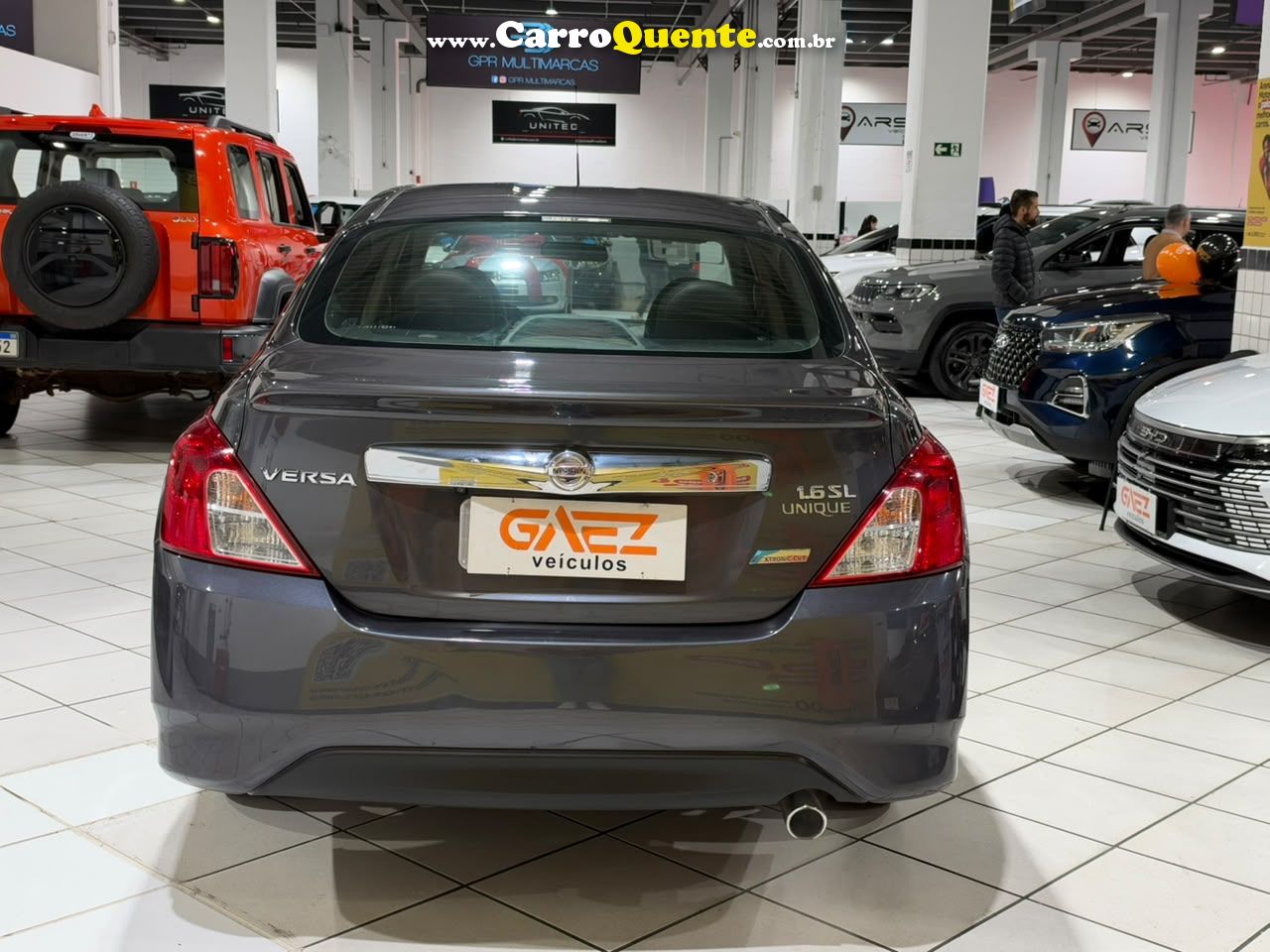 NISSAN VERSA 1.6 16V UNIQUE 2018 - Loja