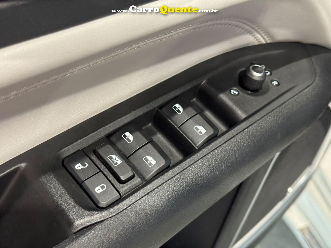 JEEP COMMANDER 1.3 T270 TURBO OVERLAND 2022 - Loja