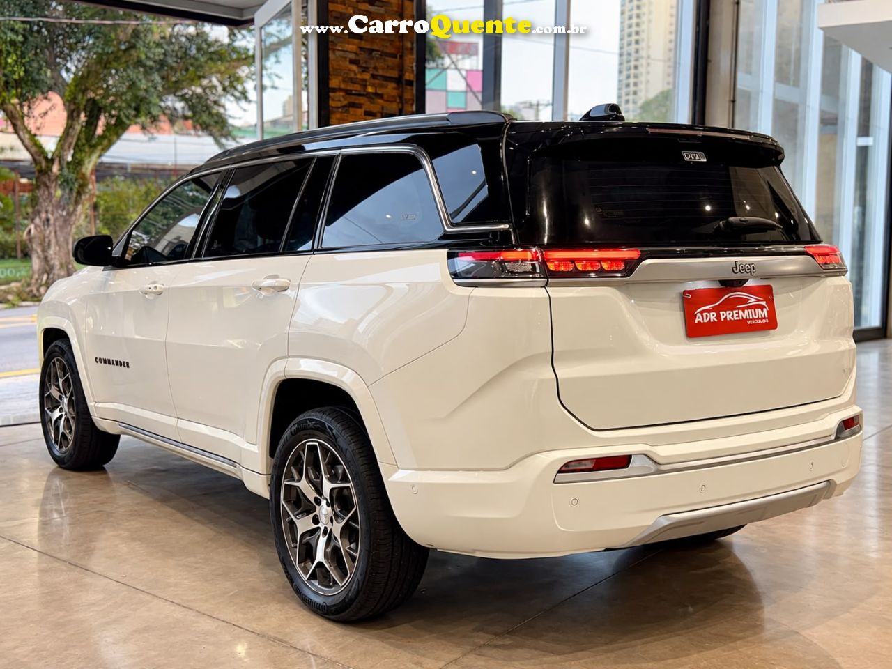 JEEP COMMANDER 1.3 T270 TURBO OVERLAND 2022 - Loja