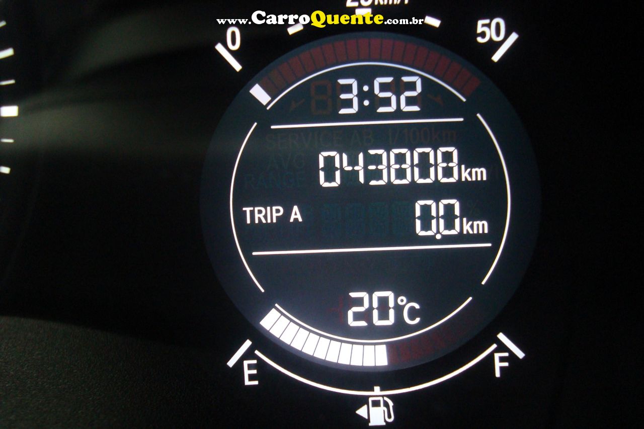 HONDA HR-V 1.8 16V TOURING 2017 - Loja