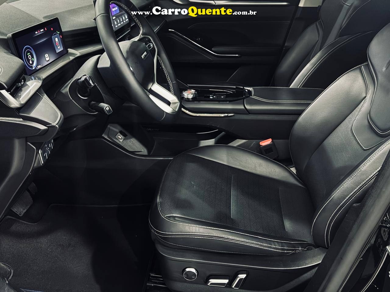 HAVAL H6 1.5 HEV PREMIUM E-TRACTION C/ BAIXA KM 2025 - Loja