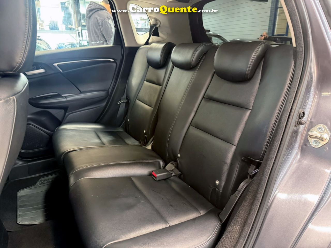 HONDA FIT 2015 1.5 EXL + MULTIMÍDIA E COURO 2015 - Loja