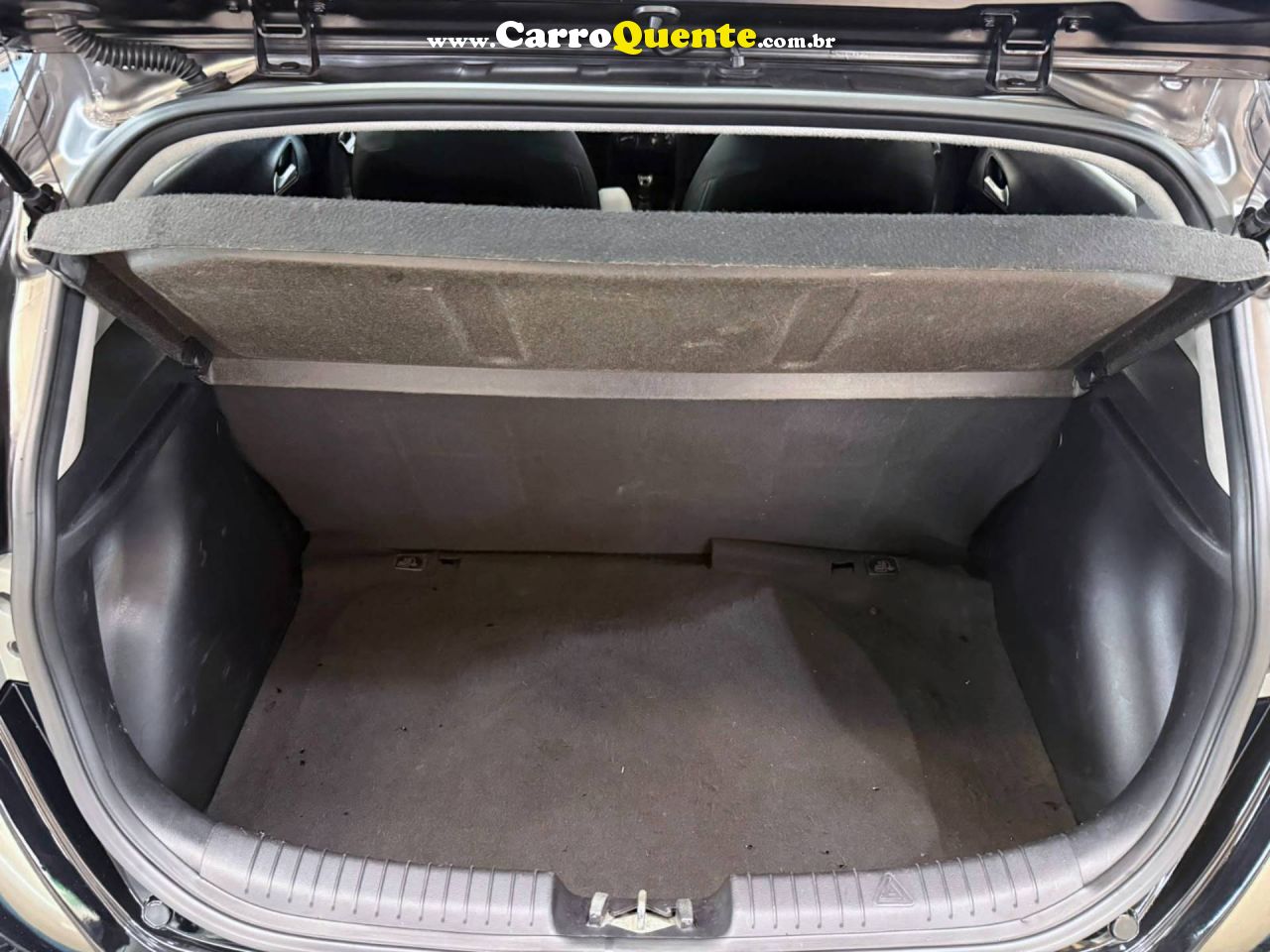 HYUNDAI HB20 1.6 COMFORT PLUS 16V 2018 - Loja