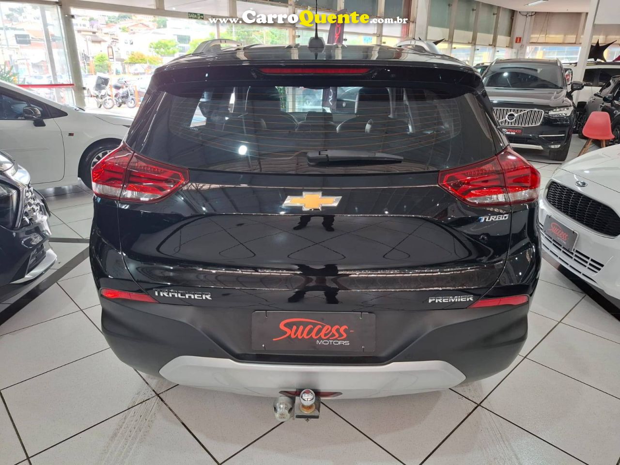 TRACKER 1.0 TURBO PREMIER C/ BAIXA KM 2021 - Loja