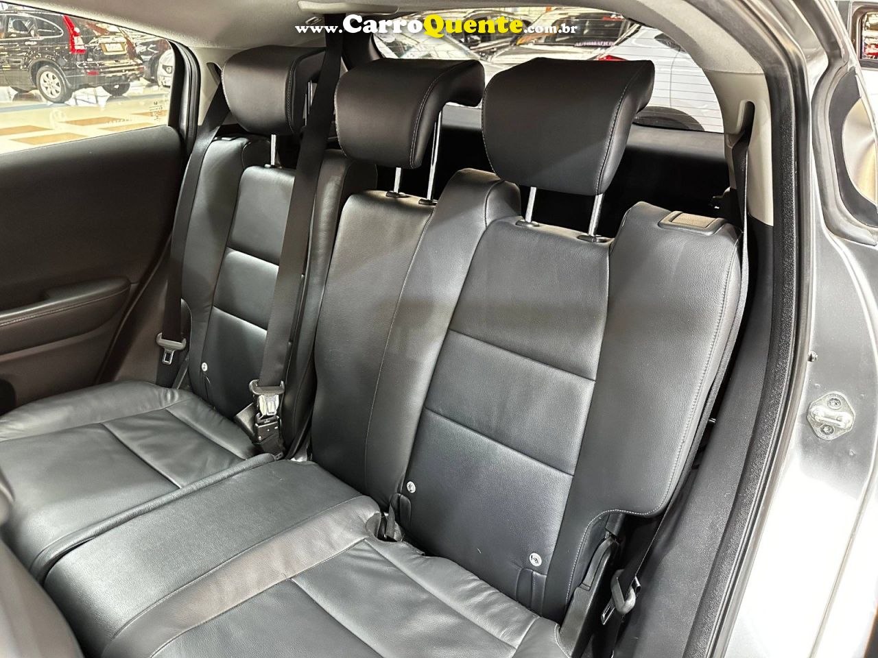 HONDA HR-V 1.8 16V EXL 2016 - Loja