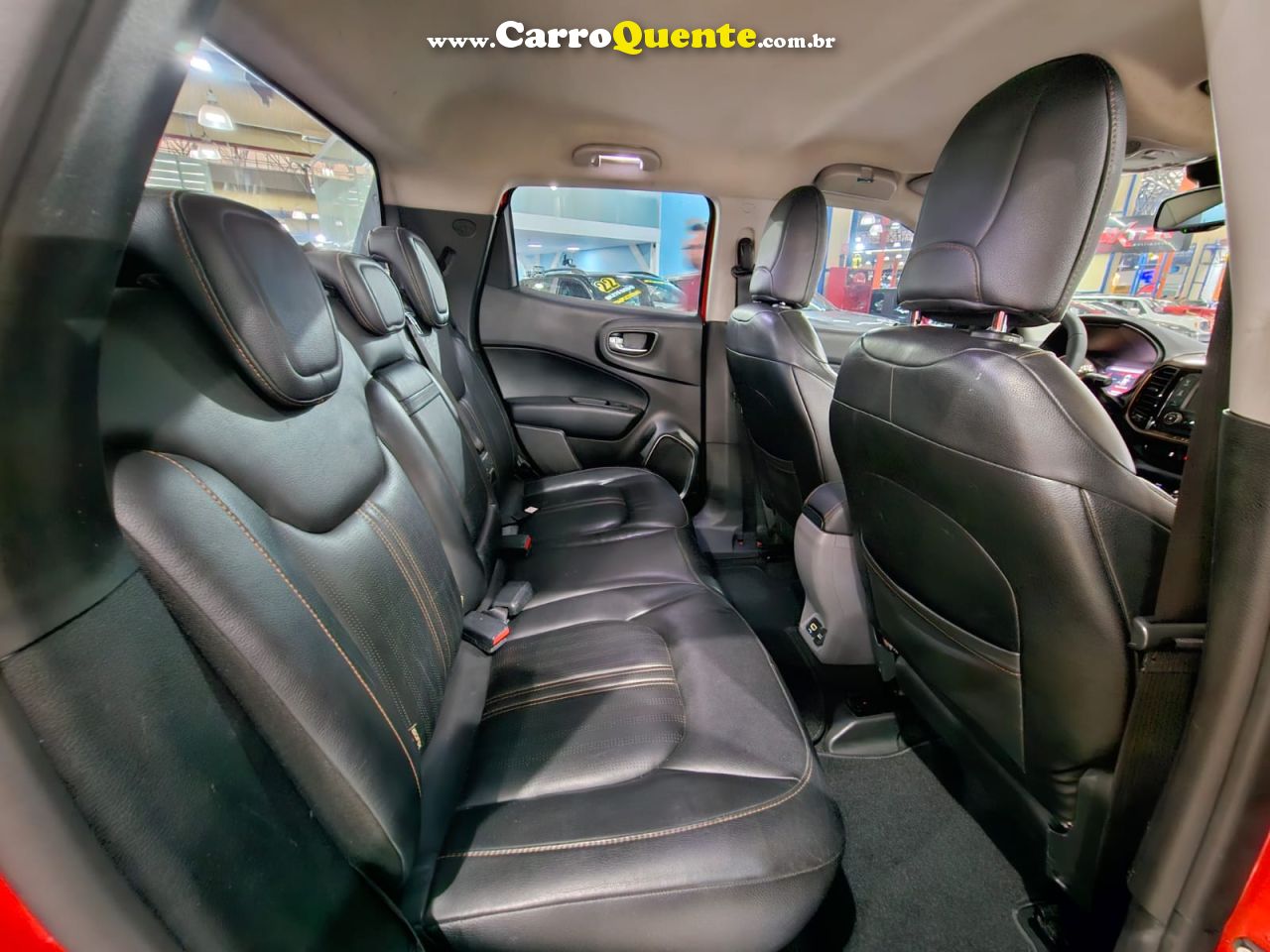 FIAT TORO 2.0 TURBO DIESEL VOLCANO 4x4 2017 - Loja