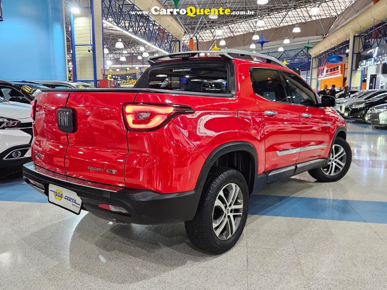 FIAT TORO 2.0 TURBO DIESEL VOLCANO 4x4 2017 - Loja