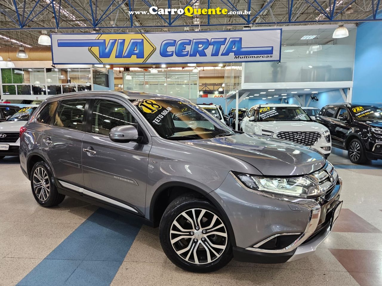 MITSUBISHI OUTLANDER 3.0 GT 4X4 V6 * C/ TETO SOLAR + 7 LUGARES * 2018 - Loja