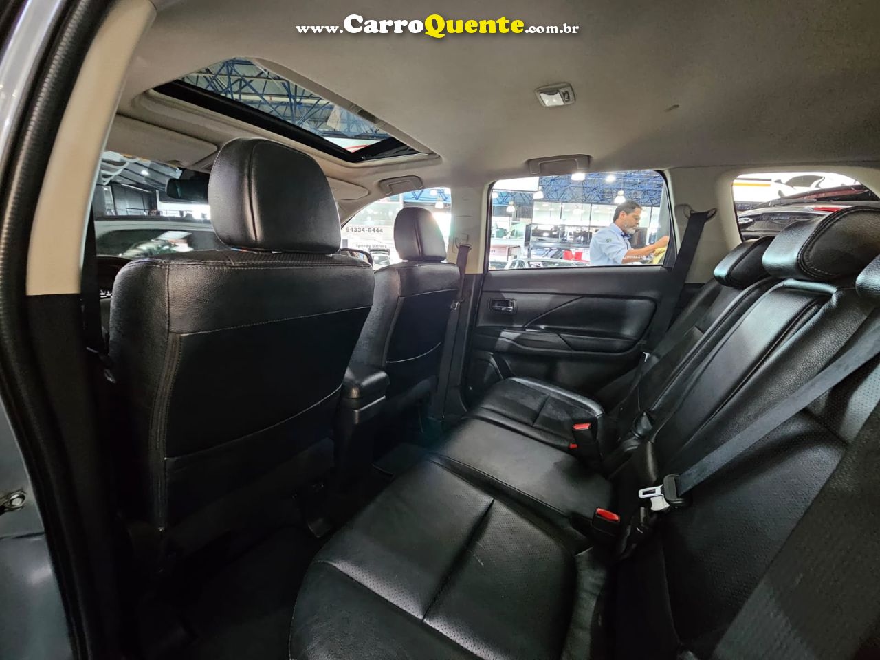 MITSUBISHI OUTLANDER 3.0 GT 4X4 V6 * C/ TETO SOLAR + 7 LUGARES * 2018 - Loja