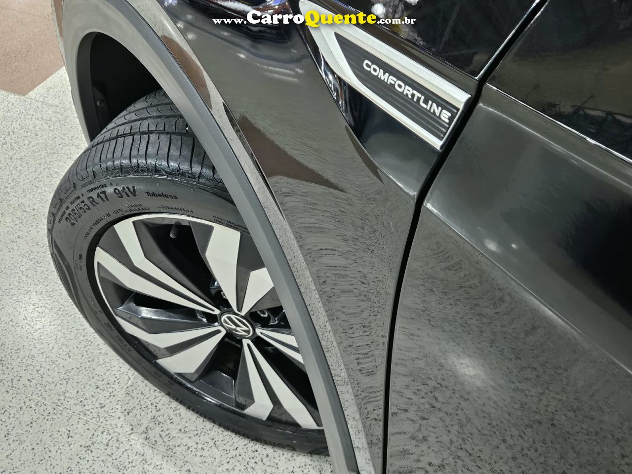 VOLKSWAGEN T-CROSS 1.0 200 TSI TOTAL FLEX COMFORTLINE  * Painel TFT 2022 - Loja