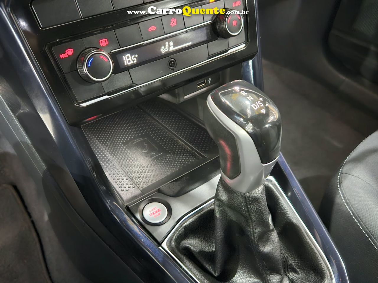 VOLKSWAGEN T-CROSS 1.0 200 TSI TOTAL FLEX COMFORTLINE  * Painel TFT 2022 - Loja
