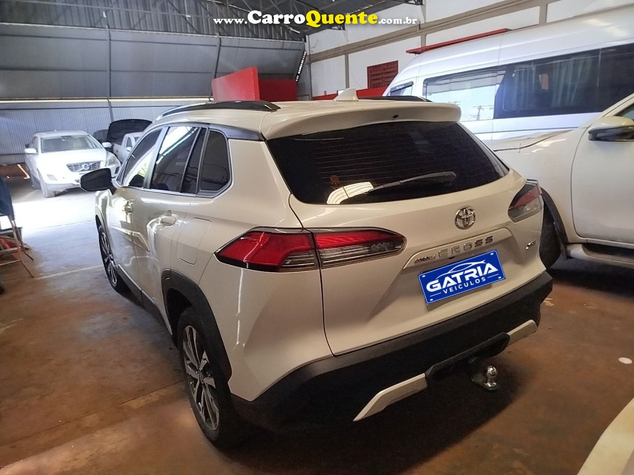 TOYOTA    CCROSS XRE 20   BRANCO 2024 177CV19 FLEX - Loja