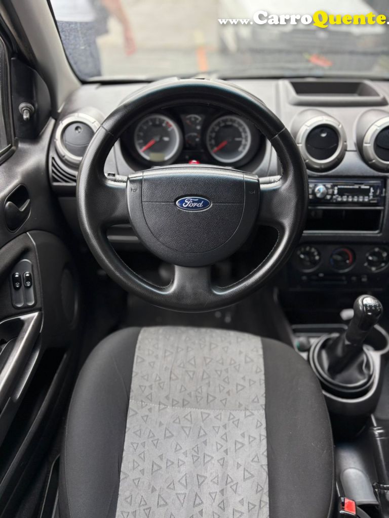 FORD   FIESTA 1.0 8V FLEXCLASS 1.0 8V FLEX 5P   PRATA 2012 1.0 FLEX - Loja