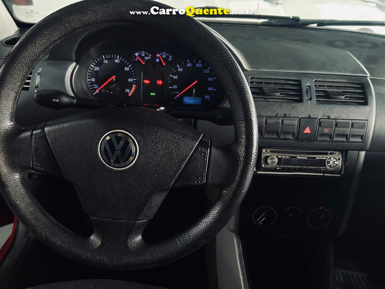 VOLKSWAGEN   GOL 1.0 PLUS 16V 2P   VERMELHO 2000 1.0 GASOLINA - Loja