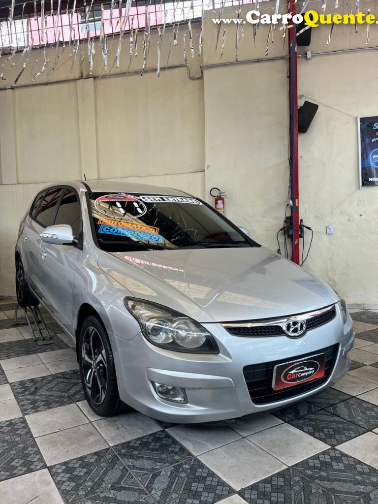 HYUNDAI   I30CW 2.0 16V 145CV AUT. 5P   PRATA 2011 2.0 GASOLINA - Loja