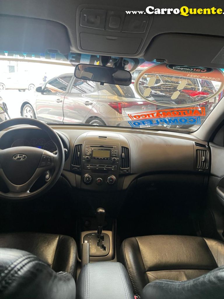 HYUNDAI   I30CW 2.0 16V 145CV AUT. 5P   PRATA 2011 2.0 GASOLINA - Loja