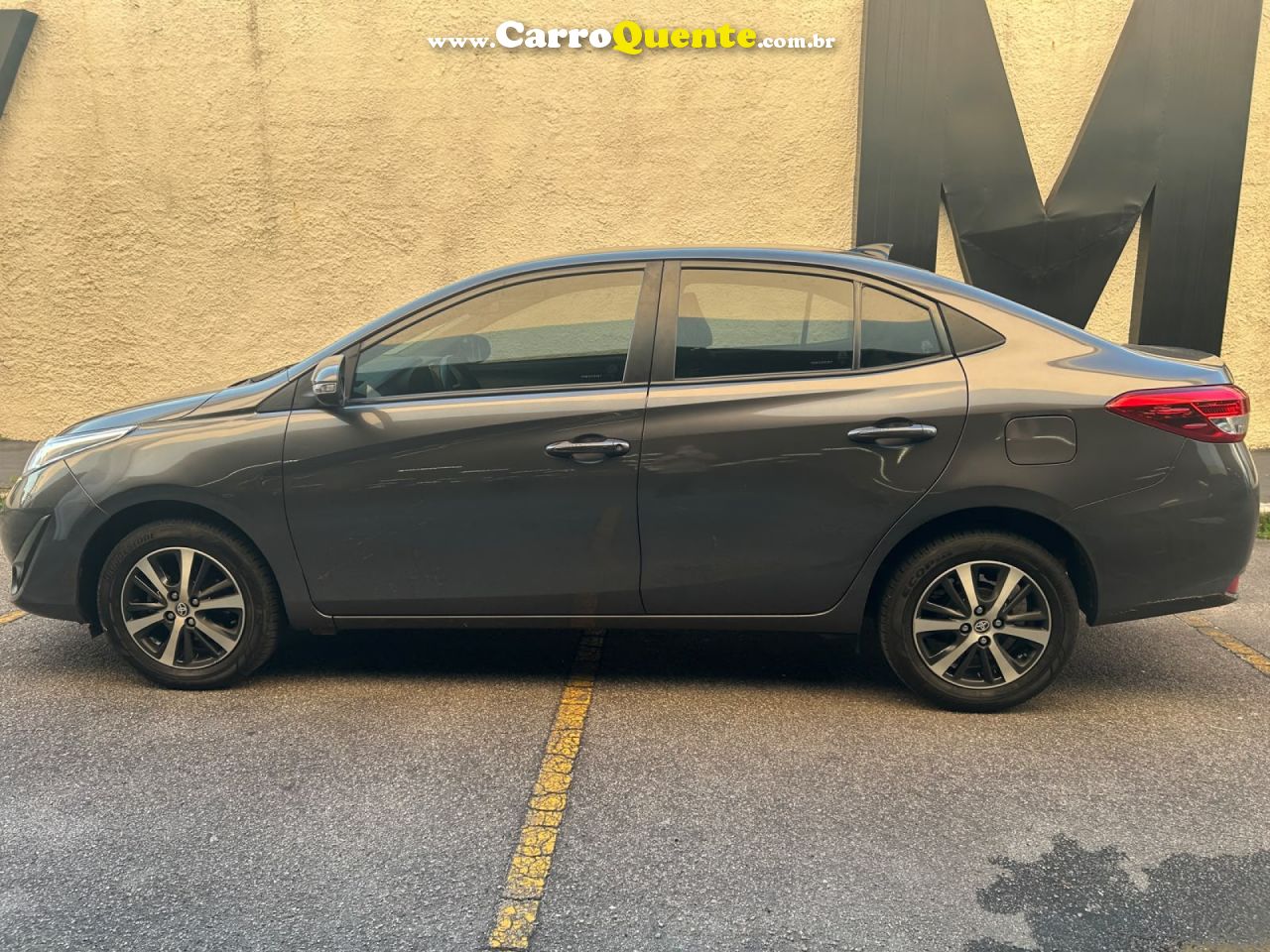 TOYOTA   YARIS XS CONNECT 1.5 FLEX 16V 5P AUT.   CINZA 2022 1.5 FLEX - Loja