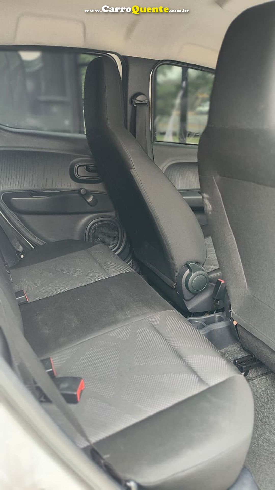 FIAT   MOBI LIKE 1.0 FIRE FLEX 5P.   BRANCO 2024 1.0 FLEX - Loja