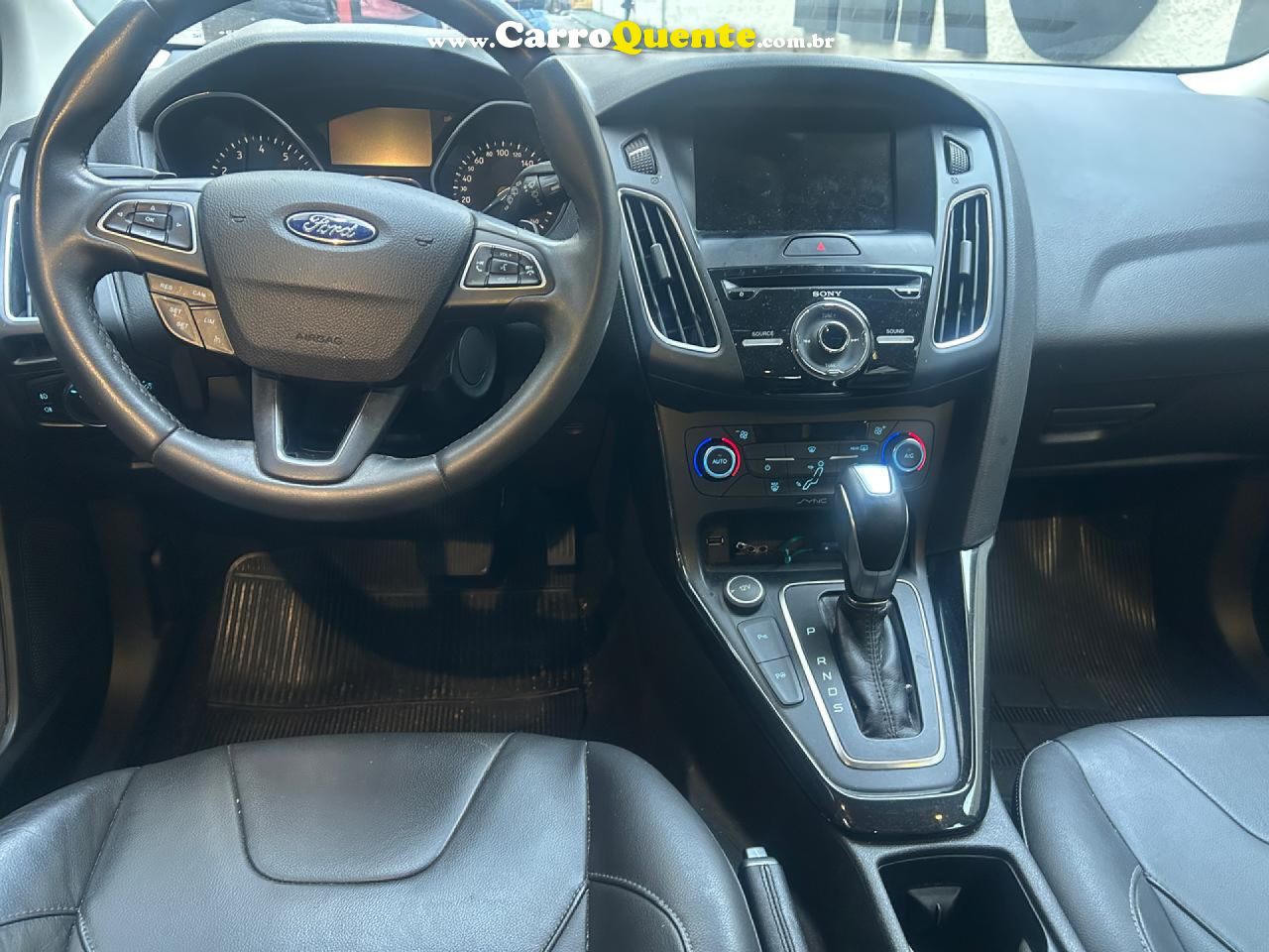 FORD   FOCUS TITATITA PLUS 2.0  FLEX 5P AUT.   AZUL 2018 2.0 FLEX - Loja