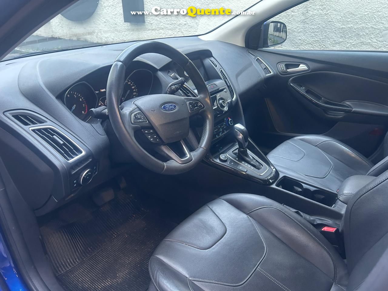 FORD   FOCUS TITATITA PLUS 2.0  FLEX 5P AUT.   AZUL 2018 2.0 FLEX - Loja
