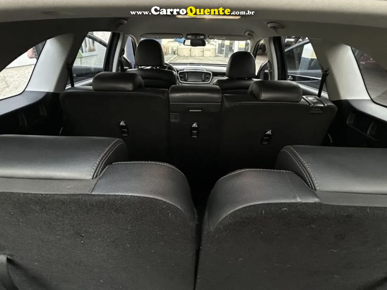 KIA   SORENTO 2.4 16V 4X2 AUT.   PRETO 2019 2.4 FLEX - Loja