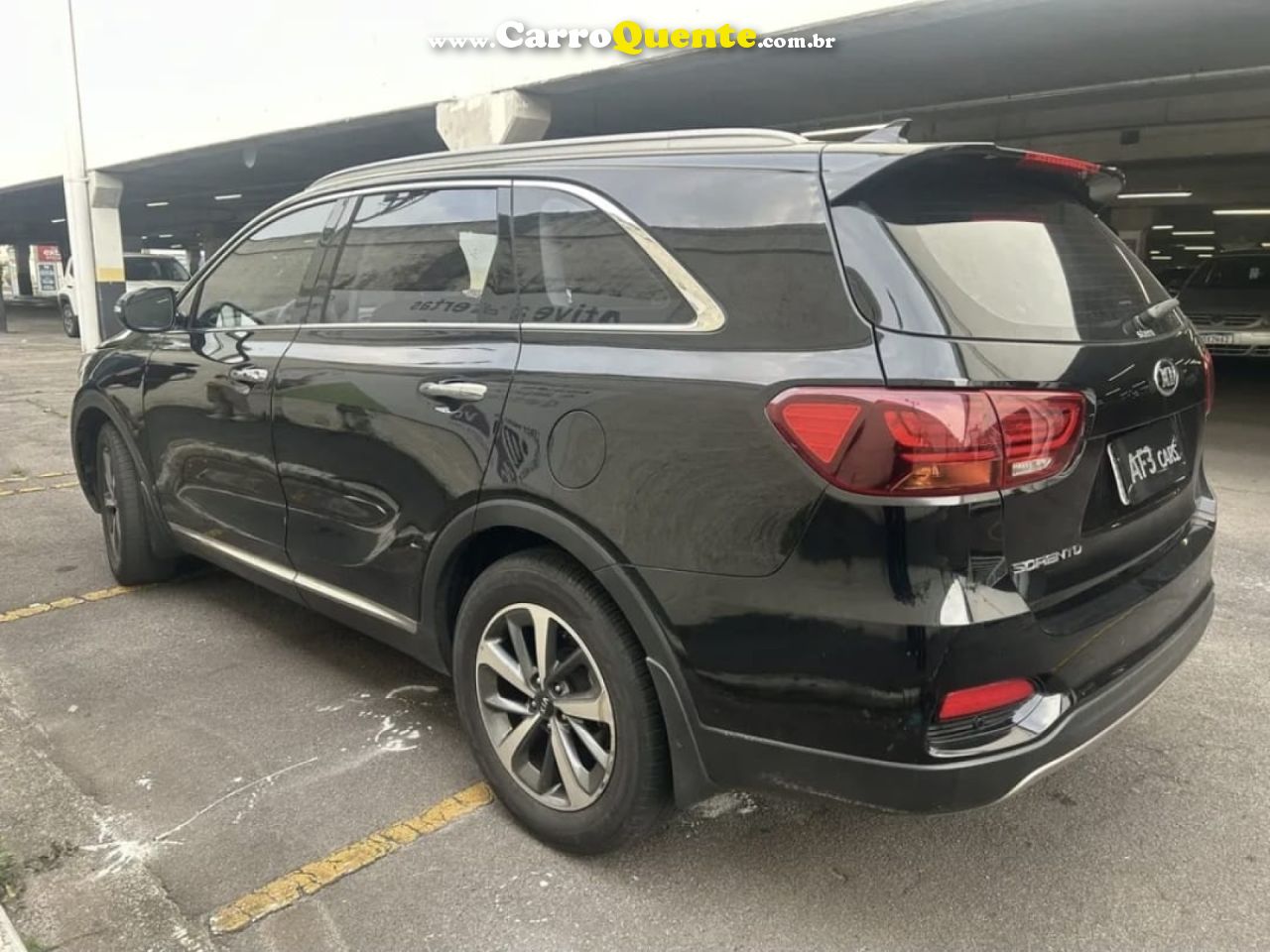 KIA   SORENTO 2.4 16V 4X2 AUT.   PRETO 2019 2.4 FLEX - Loja