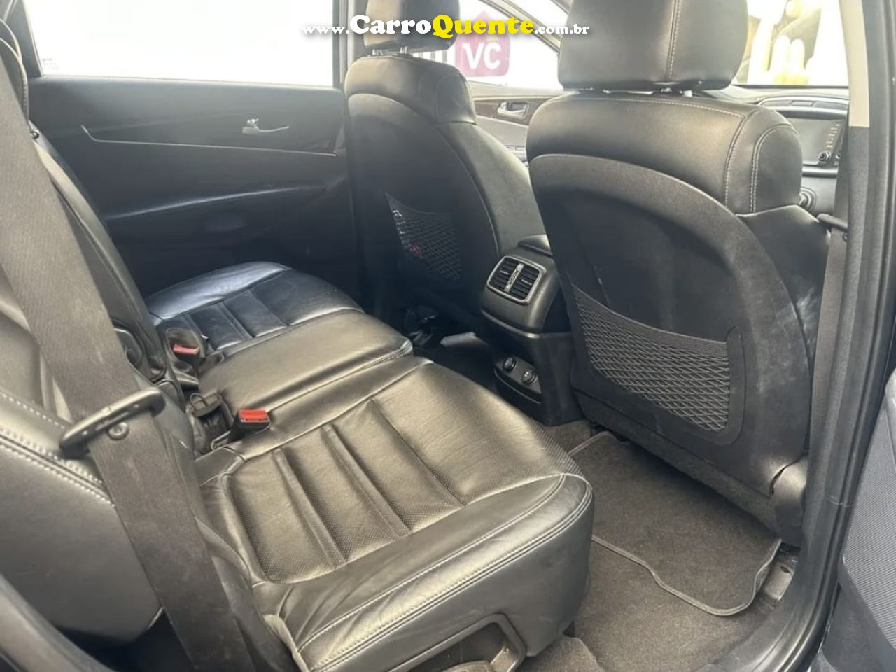 KIA   SORENTO 2.4 16V 4X2 AUT.   PRETO 2019 2.4 FLEX - Loja
