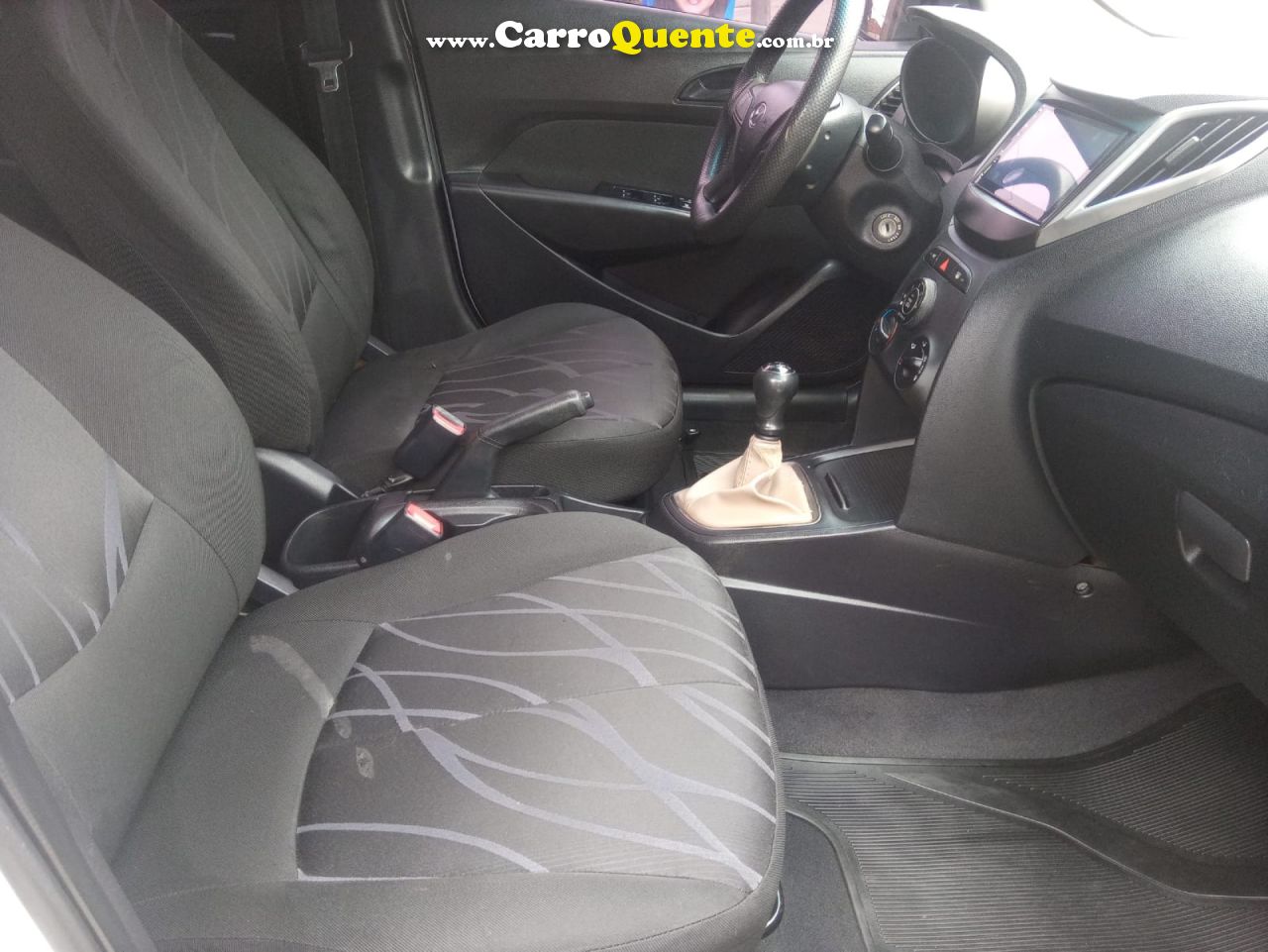 HYUNDAI   HB20 COMF.C.PLUSC.STYLE 1.0 FLEX 12V   BRANCO 2015 1.0 FLEX - Loja