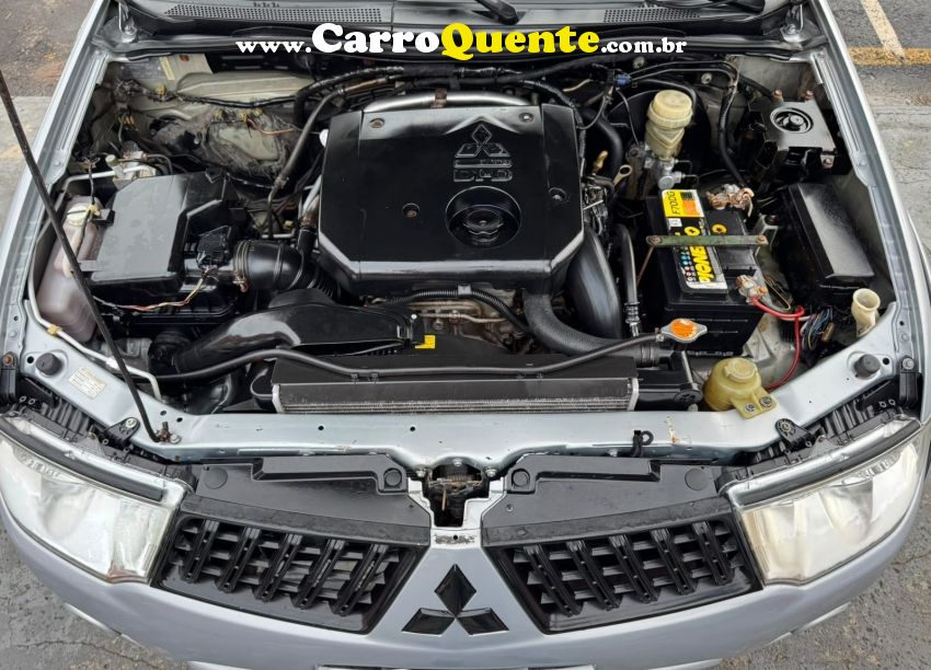 Mitsubishi L200 TRITON 3.2 HPE 4X4 CD 16V TURBO INTERCOOLER DIESEL 4P AUTOMÁTICO - Loja